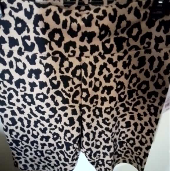 Wild Fable biking shorts NWT - Picture 4 of 5